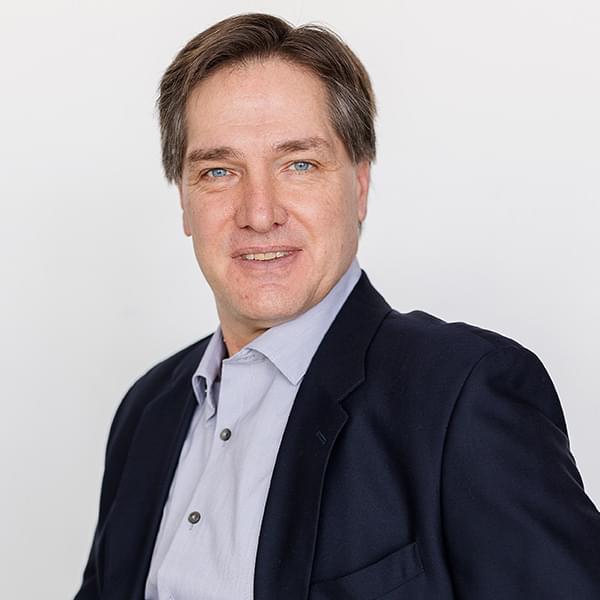 Photo of Eric A. Carlson